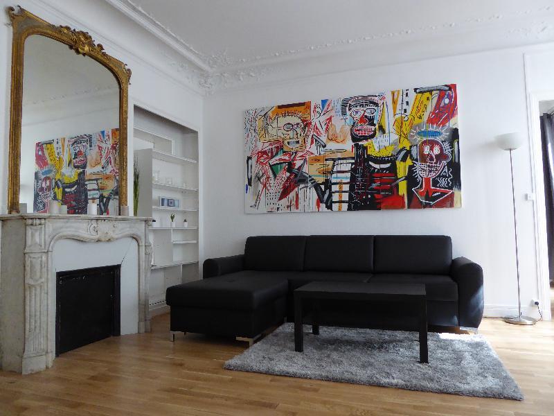 Bergere - * Paris